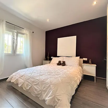 Villa Cortés - 20 Minutes From Puerto Banús