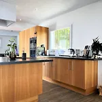 Cortes - 20 Minutes From Puerto Banus Estepona